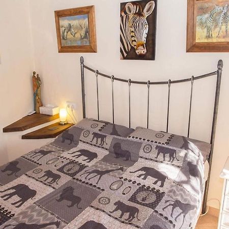 Los Giles Bed And Breakfast Almeria Bagian luar foto