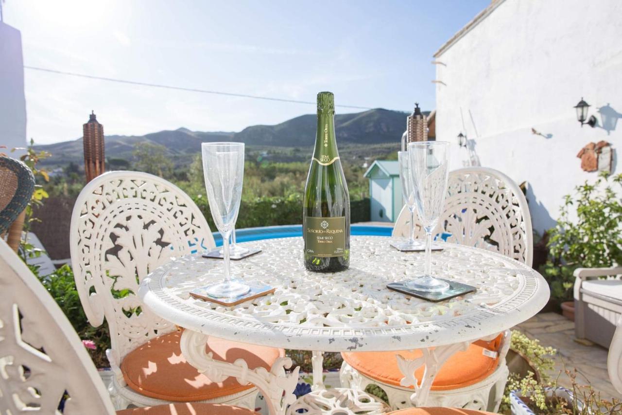 Los Giles Bed And Breakfast Almeria Bagian luar foto