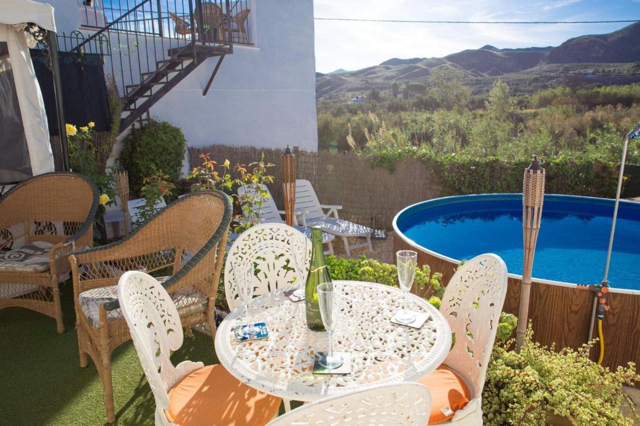 Los Giles Bed And Breakfast Almeria Bagian luar foto