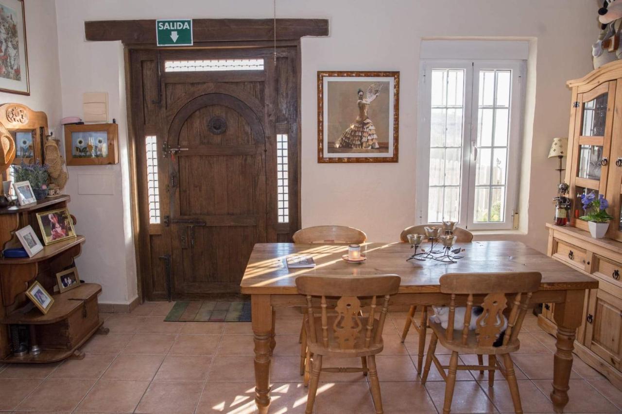 Los Giles Bed And Breakfast Almeria Bagian luar foto